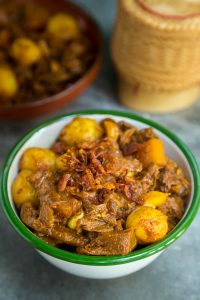 Gaeng hang lay